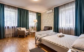Apartamenty On Knyazya Romana